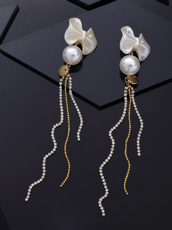 Vestido Modas White Pearls Studded Drop Bow Designed Gold Plated Earring