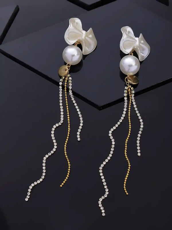 Vestido Modas White Pearls Studded Drop Bow Designed Gold Plated Earring