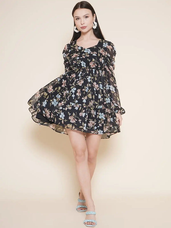 Vestido Modas Black Floral Sweetheart Neck Dress